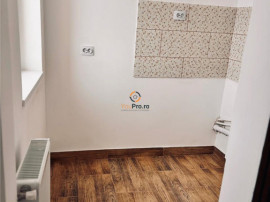 Garsoniera Renovata Modern