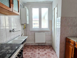 Apartament 2 camere decomandate in zona Precista - str.Independentei