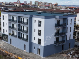 Apartament cu 2 camere finisat la cheie etaj 1 zona Brana di