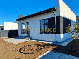 Casa individuala- 438mp teren- pod-beci- placa de beton