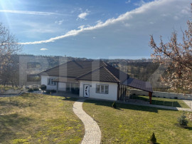 Tihnă, spațiu și bucuria de a trăi: O proprietate de exc