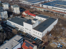 Spatiu industrial/comercial P+1, 3400 mp utili, teren 4000 m