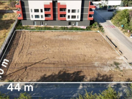 Teren intravilan, 1780 mp, 40 mp deschidere, toate utilitati