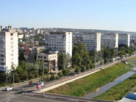 Cladire birouri/spatii comerciale, 565 mp, zona Ultracentral