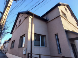 Clădire Business/Medical, 450 mp utili, zona Central