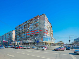 Apartament cu 3 camere de v&acirc;nzare &icirc;n zona Rogerius