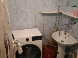 PODUL DE PIATRA - inchiriere GARSONIERA MOBILATA