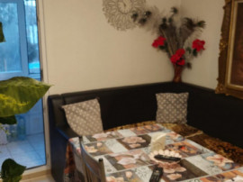 Apartament 2 camere de vanzare, situat in zona Poarta 6