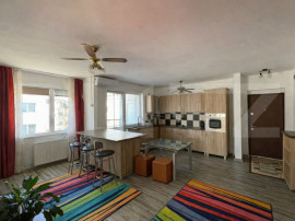 Apartament luminos 3 camere, 58 mp, etaj intermediar, parca