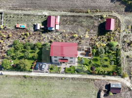 Refugiu la marginea padurii &mdash; 2822 mp de liniste in Cocani