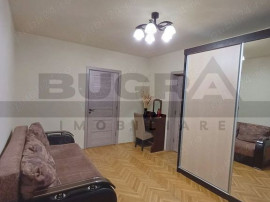 Apartament de 3 camere, decomandat, 65mp, parcare, zona I...