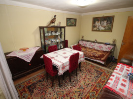 Titan - C&acirc;mpia LIbertății, 3 camere decomandat, etaj 1