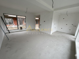Casa Tip Duplex P 1 pod 4camere 3 bai Popesti Leordeni/ Th.