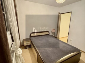 2 camere decomandat - Strada Reșița / Huedin