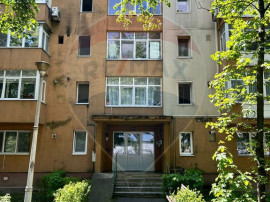Apartament cu 2 camere de v&acirc;nzare &icirc;n zona Nord - Spital...