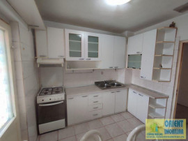 Gara, de vanzare 2 camere, decomandat, 54mp, vanzari Constanta