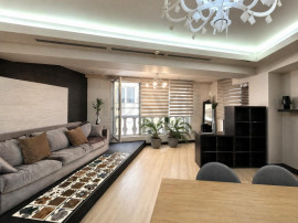 Apartament 3 camere Herastrau