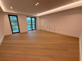 3 camere IANCU Nicolae