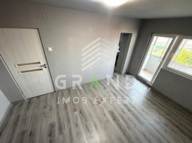 OPORTUNITATE!Garsonieră | 27,5 mp | Balcon &icirc;nchis | Mără