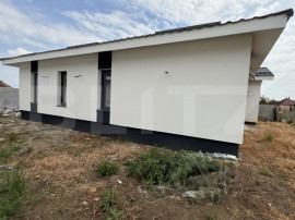 Casă semifinisată 4 camere, 105 mp, zona Odoreu