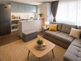 Apartament 3 camere, decomandat, etaj 1, bloc tip vila, Trac