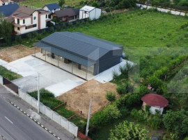 Hală de vanzare2024, 300 mp, teren intravilan 4.650 mp &ndash;