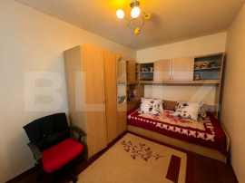 Apartament 2 camere, centrala, etaj 3, Craiovita Noua