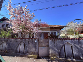 Duplex de v&acirc;nzare | 4 camere, teren 318 mp | Păcii, Sec...