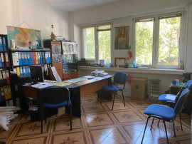 Piata Universitatii, 4 camere birou hostel cabinet