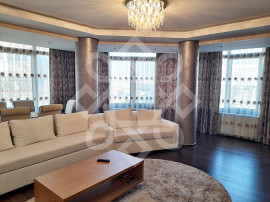 Apartament modern cu trei camere, Nufarul, Oradea