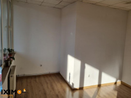 Birou Ultracentral utilitati incluse