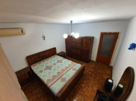 COD E10604 - Apartament 4 camere Berceni