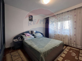 Apartament cu 3 camere de vanzare Mangalia