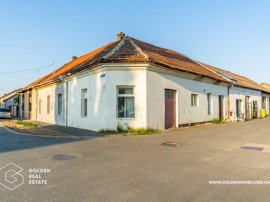 Apartament la casa/spațiu comercial in Micalaca, comision 0