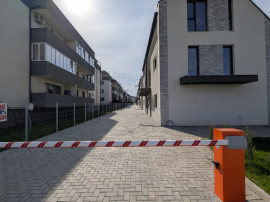 Duplex semifinisat zona Terra, COMISION 0