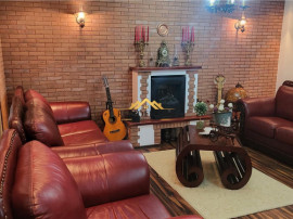 SUPER APARTAMENT CU 3 CAMERE