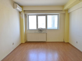 Apartament vanzare 2 camere, Bd. Republicii, Ploiesti
