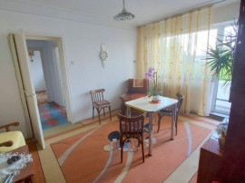 Apartament 3 camere in Tatarasi,