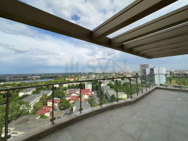 Apartament 6 camere tip Penthouse cu vedere panoramica