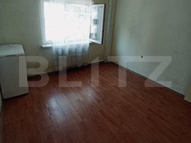 Ocazie ! Apartament 3 camere de vânzare !