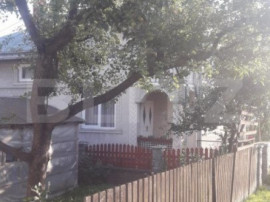 Casă Bucșoaia, Frasin