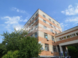 Spațiu de birouri de 2,152mp de v&acirc;nzare, ID 14132