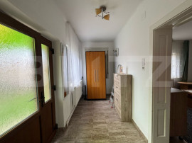 Casa de vanzare, cu 3 camere, 120 mp, 1080 mp teren, zona Si