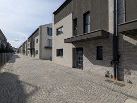 Casă tip duplex cu 4 camere de v&acirc;nzare &icirc;n Florești, Comision 0