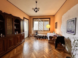 Oportunitate de investiție , 4 camere, loc de parcare, i...