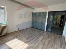 &Icirc;nchiriere apartament birou 3 camere | Bd. Unirii | Trib...