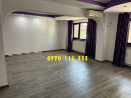 Apartament 3 camere S = 83mp, zona Progresu, Renovat in Tota