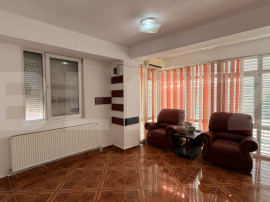 Spațiu birouri P + E + M, 308 mp utili, zona Medicina Veche