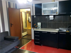 Apartament Renovat Dambovita Terasa Nora