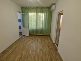 ZONA 23 AUGUST-APARTAMENT 3 CAMERE , SUPRAFATA 37,64 MP